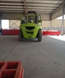 صورة اعلان : رافعات شوكيه 2.5t,3t, 5t, 7t, 10t, 16t للايجار