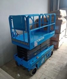 صورة اعلان : سيزرلفت ومان لفت للاجار الرياض 0535956963