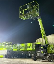 صورة اعلان : تورلايت مان لفت سيزر لفت رافعات