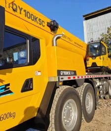 صورة اعلان : كرين XCMG 100 Ton – 100 طن موديل 2024 جديد اصفار