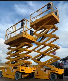 صورة اعلان : تاجير المعدات الثقيله