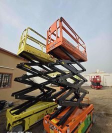 صورة اعلان : 1️⃣ 🔝 سيزر لفت للإيجار في جدة ومكة وبحرة والجموم | رافعة مقصية كهرباء وديزل | ارتفاعات 6م – 8م – 10م – 12م – 14م | تغطية شمال وجنوب وشرق جدة