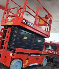 صورة اعلان : scissor lifts All sizes For rent
