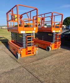 صورة اعلان : 4️⃣ ⭐ Scissor Lift Rental Jubail Saudi Arabia – Industrial Scissor