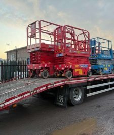صورة اعلان : Scissor lift rental Jeddah | From 6 meters to 16 meters |Tajalmamlka