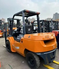 صورة اعلان : إيجار رافعة شوكية 10 طن الخرج | السامي للمعدات 0556837784