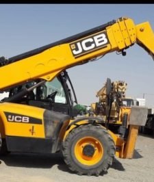 صورة اعلان : تقديم خدمات تاجير رافعات شوكية تلسكوبيه ومعدات