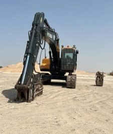 صورة اعلان : حفارات كفرات وجنزبر موديل 2033 للايجار