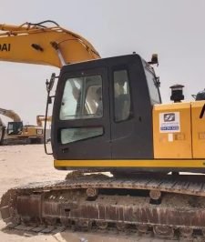 صورة اعلان : للبيع بوكلين موديل 2008 نظيف شرط