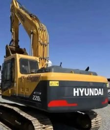 صورة اعلان : للإيجار شيول بوكلين قريدر وكرين برخص ارمكو