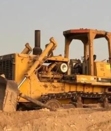 صورة اعلان : بلدوزر للايجار الشرقيه