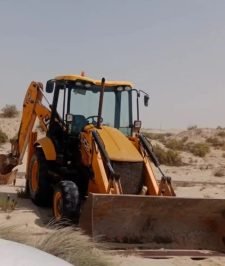 صورة اعلان : جي سي بي JCB للاجار