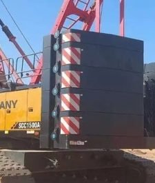 صورة اعلان : كرين جنزير 150 طن للايجار crawler crane for rent