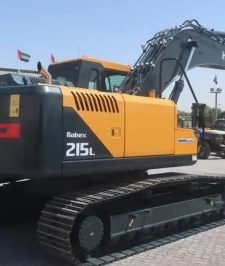 صورة اعلان : للبيع حفارات 215L اصفار توصيل للسعوديه