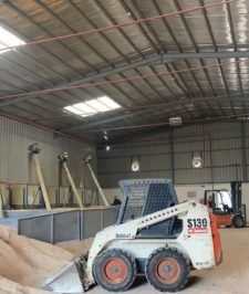 صورة اعلان : للإيجار معدات بوبكات ومدحله