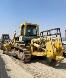 صورة اعلان : بلدوزرات الإيجار اليومي وشهري في أنحاء المملكة