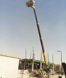 صورة اعلان : لتأجير المعدات كرينات رفعات جي سي بي شهري يومي