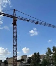 صورة اعلان : بيع شراء صيانه تاور كرين مصاعد عمال معدات بناء