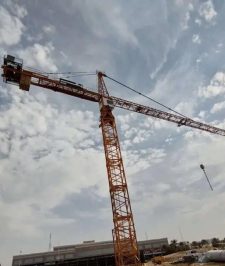 صورة اعلان : رافعة برجية تاور كرين للبيع أو الإيجار