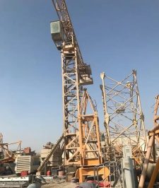 صورة اعلان : رافعات برجية تاور كرين