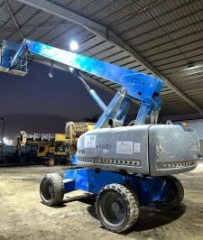 صورة اعلان : مان لفت جيني 22 متر موديل 2005 genie s-65