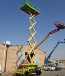 صورة اعلان : تأجير معدات. بوكلين صغير. رافعات. سيزر لفت ومان لفت.