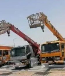 صورة اعلان : تأجير روافع صطحة فور كلفت سيزر لفت جاك لفت