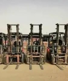 صورة اعلان : معدات للايجار رافعه شوكيه