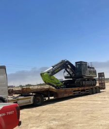 صورة اعلان : شاحنات نقل معدات ثقيله