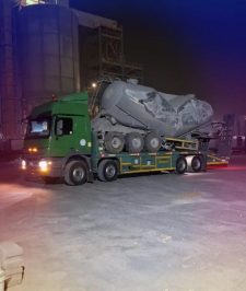 صورة اعلان : لنقل المعدات والشاحنات المعطله والمصدومه ونقل خلاطات ونش