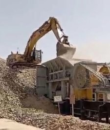 صورة اعلان : كسارة موبايلي للايجار العمل بالمتر