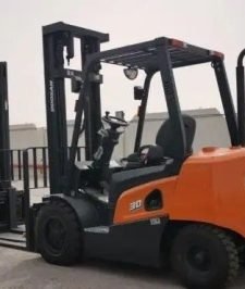 صورة اعلان : رافعة شوكية دوسان فوركليفت حضان سكينة غاز كهرباء أو كرين