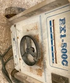 صورة اعلان : ماكينه لحام معدات