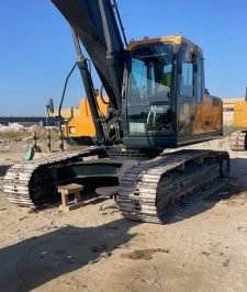 صورة اعلان : بوكلين حفار