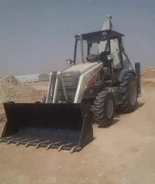 صورة اعلان : بوكلين وعرجاء jcb للايجار اليومي والشهري