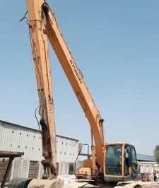 صورة اعلان : حفار بوم طول للايجار