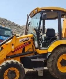 صورة اعلان : جي سي بي عرجاء حفار بوبكات للايجار