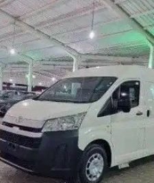 صورة اعلان : عرض اليوم تويوتا هايس بضاعه سقف عالي ومنخفض 2025