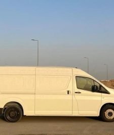 صورة اعلان : تويوتا هايس بضاعة سقف منخفض ديزل 2025