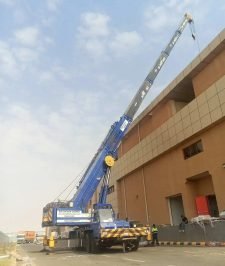 صورة اعلان : كرينات جده تاجر معدات ثقيله جميع الاحجام للايجار