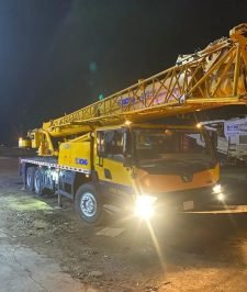 صورة اعلان : تتوفر كرينات للايجار Cranes for rent