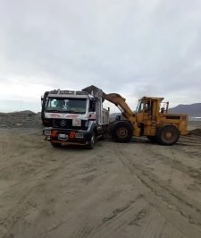 صورة اعلان : شيولات تريلات دينات للايجار