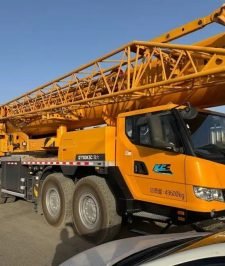 صورة اعلان : كرينات للايجار نيوم شهري يومي