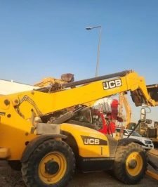 صورة اعلان : تأجير معدات رافعات كرينات تلسكوبي