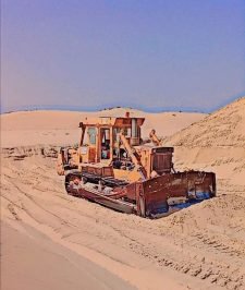 صورة اعلان : بلدوزرات للايجاروالمقاوالات الشرقية لتواصل