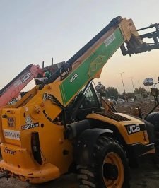 صورة اعلان : جي سي بي تلي هندر فوركلفت سيزرليفت للايجار اليومي والشهري