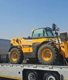 صورة اعلان : تلي هندرللايجار مديل 2016