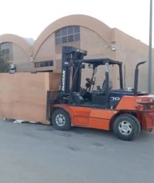 صورة اعلان : رافعات شوكية للإيجار جميع الأحجام مديل حديث سفتي كامل 5 و 3