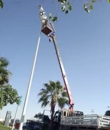 صورة اعلان : رافعه سيزر لفت مان لفت Caesar Lift Man Lift للايجار