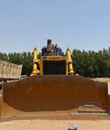 صورة اعلان : بلدوزر كاماتسو A155 خط ازرق للبيع